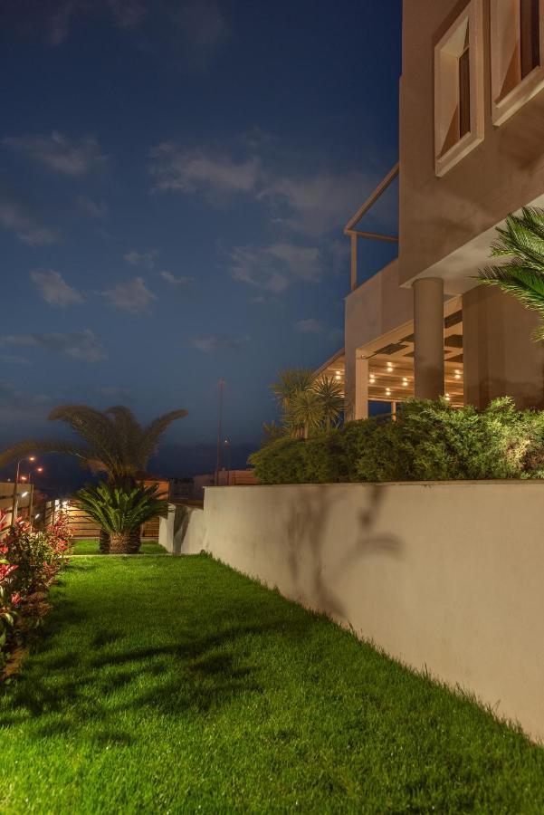 Villa Luminous Nea Iraklitsa Екстер'єр фото